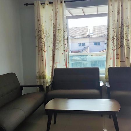 Bbt Double Storey Balcony Bukit Tinggi Home Klang Bagian luar foto