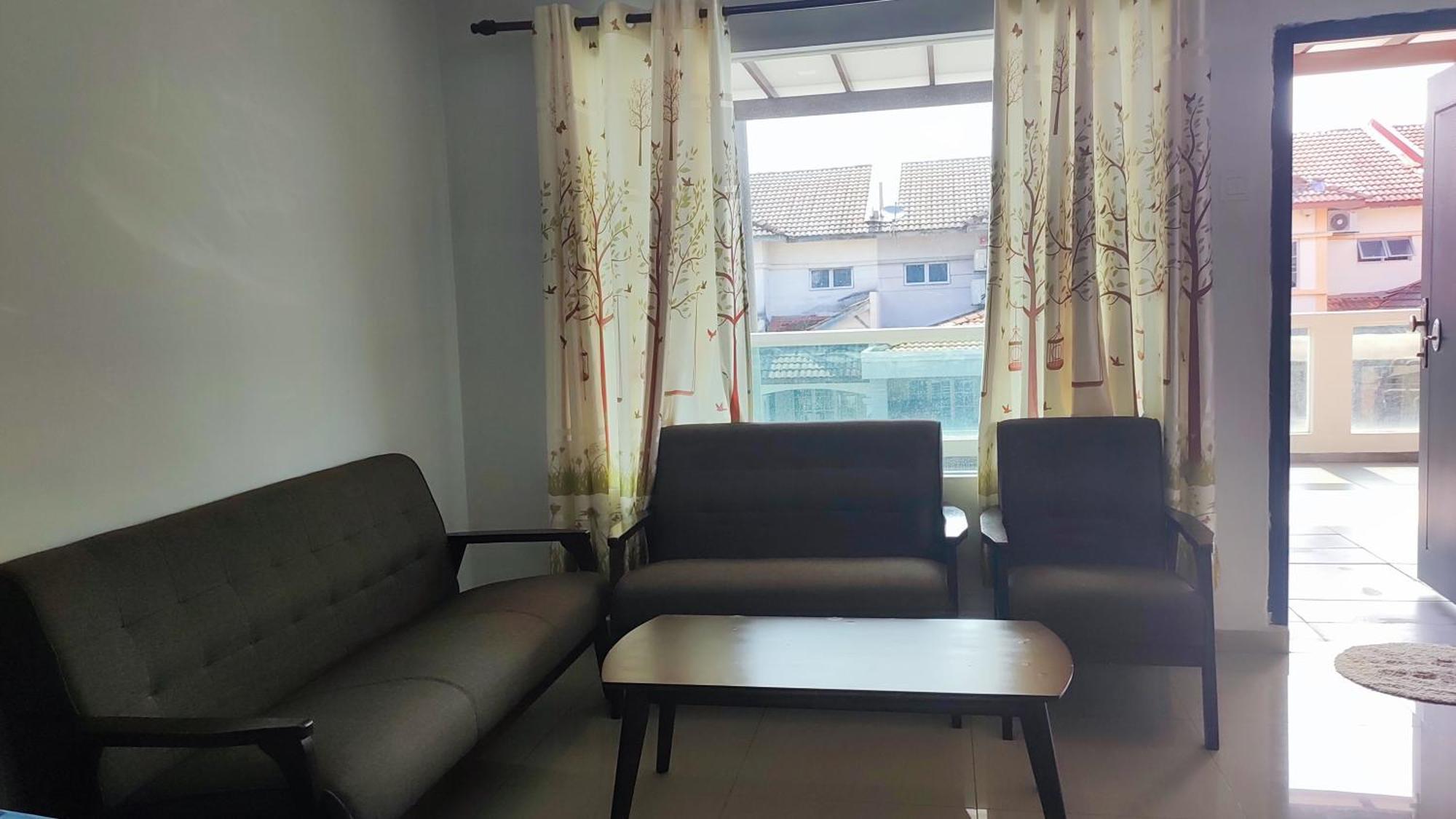 Bbt Double Storey Balcony Bukit Tinggi Home Klang Bagian luar foto